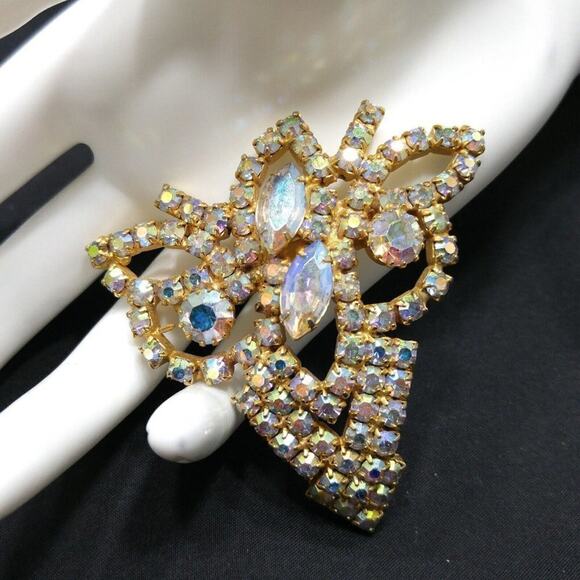 Vintage Large Aurora Borealis Clear Rhinestone Leaves Brooch, Gold Plated, 1960s - Picture 2 of 10